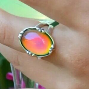 Vintage Fleur de Lis Band  Boho Style Mood Stone - Color Changing Ring Stainless